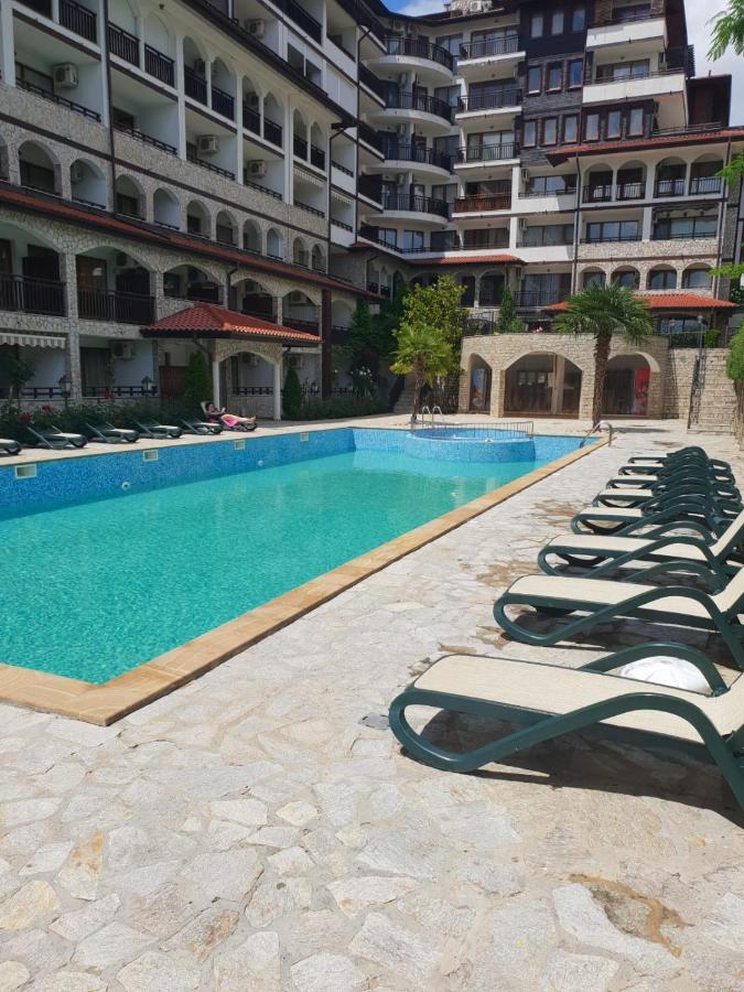 Apartments Amphora Sveti Vlas Eksteriør billede